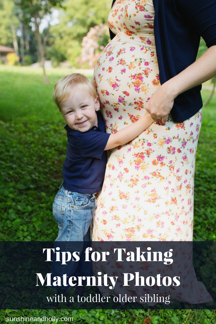 Tips for Taking Maternity Photos with a Toddler Older Sibling | sunshineandholly.com | second pregnancy
