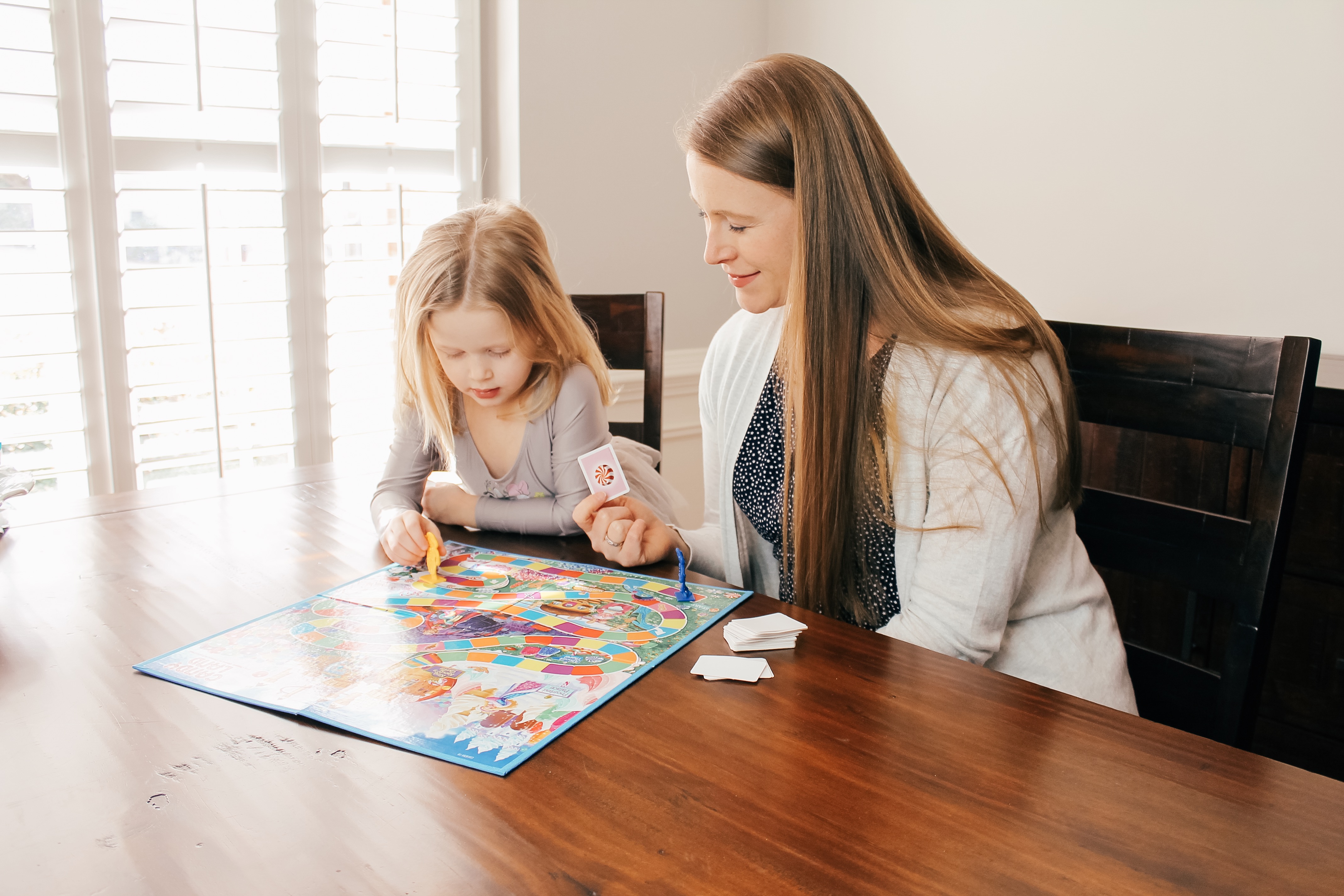 Our Favorite Family Board Games | sunshineandholly.com | #boardgames | #kidsactivities | board games for kids | preschool games