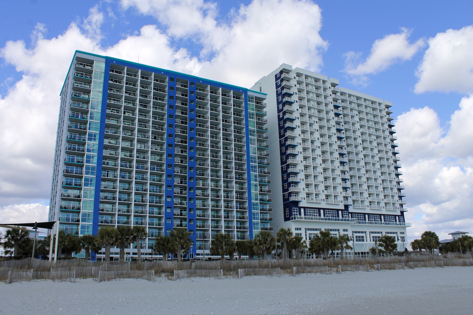 Where to Eat Play and Stay at Myrtle Beach | family beach vacation | Myrtle Beach with kids | beach trip with children | myrtle beach for families | beach condos | condo at Myrtle Beach
